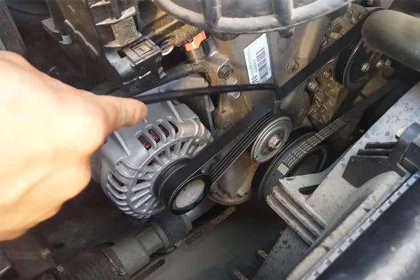 中站转速传感器的工作原理是什么?